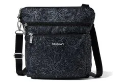 Baggallini Modern Large Pocket Crossbody