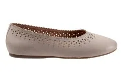 SoftWalk Selma -women shoes shop S2228 057 outside